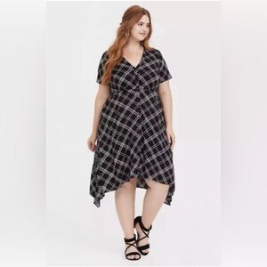 Torrid Black Plaid Shark-bite Hem V-Neck Dress
